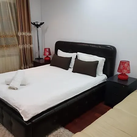 Luxury Arena Nationala 2 Bükreş